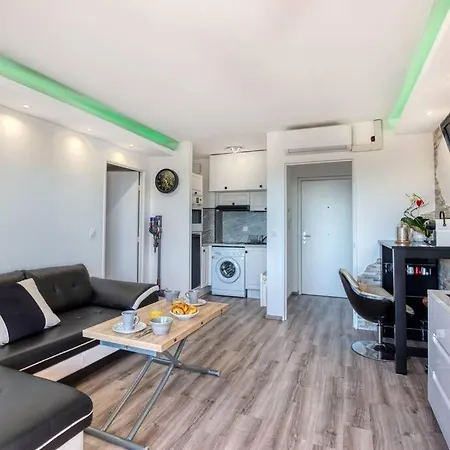 Lux Appart Piscine/spa-au Pied De Monaco + Parking Apartment Beausoleil